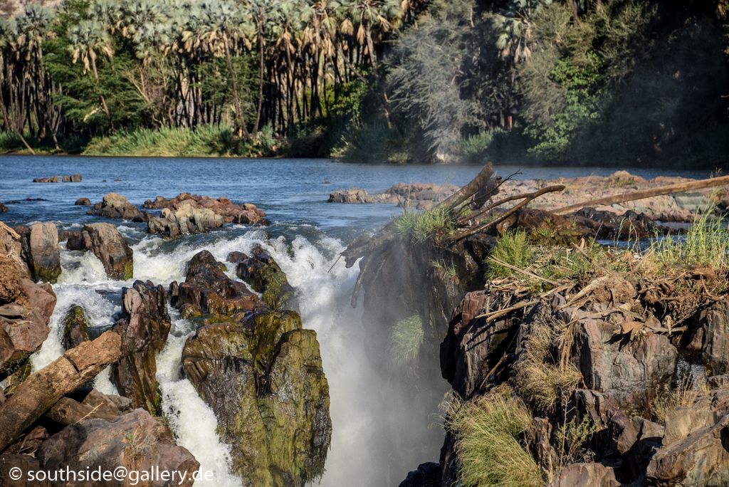 Im Land der Himba an den Epupa Falls