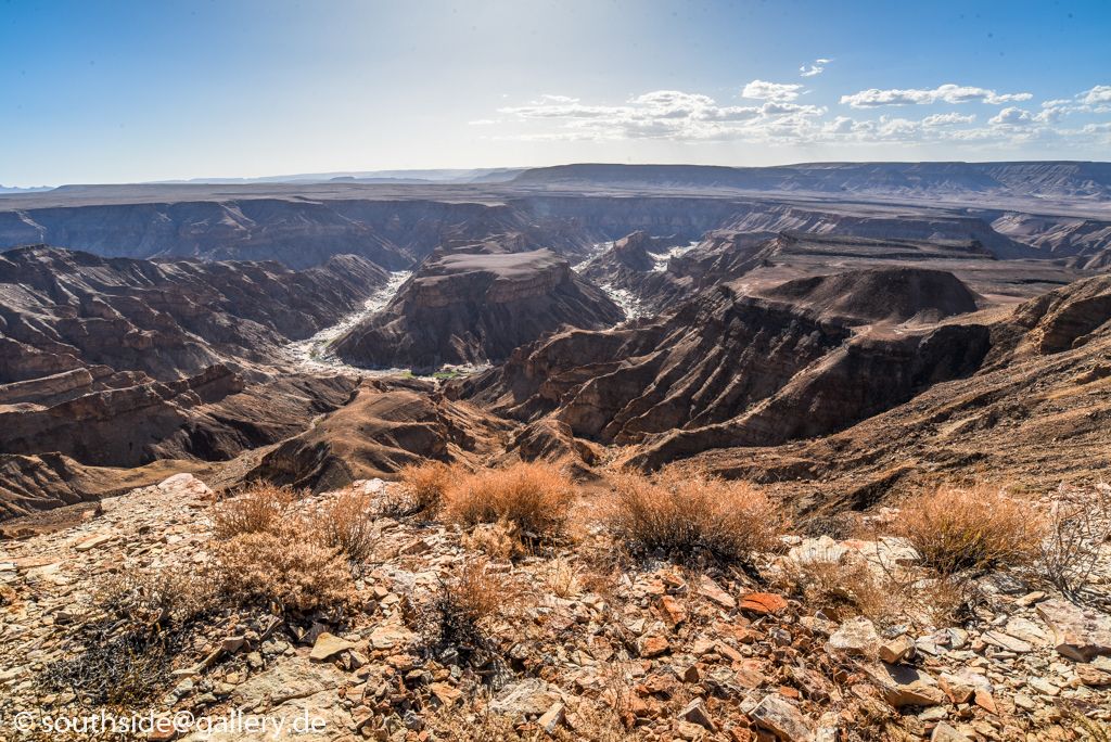 von den Köcherbäumen an den Fish River Canyon